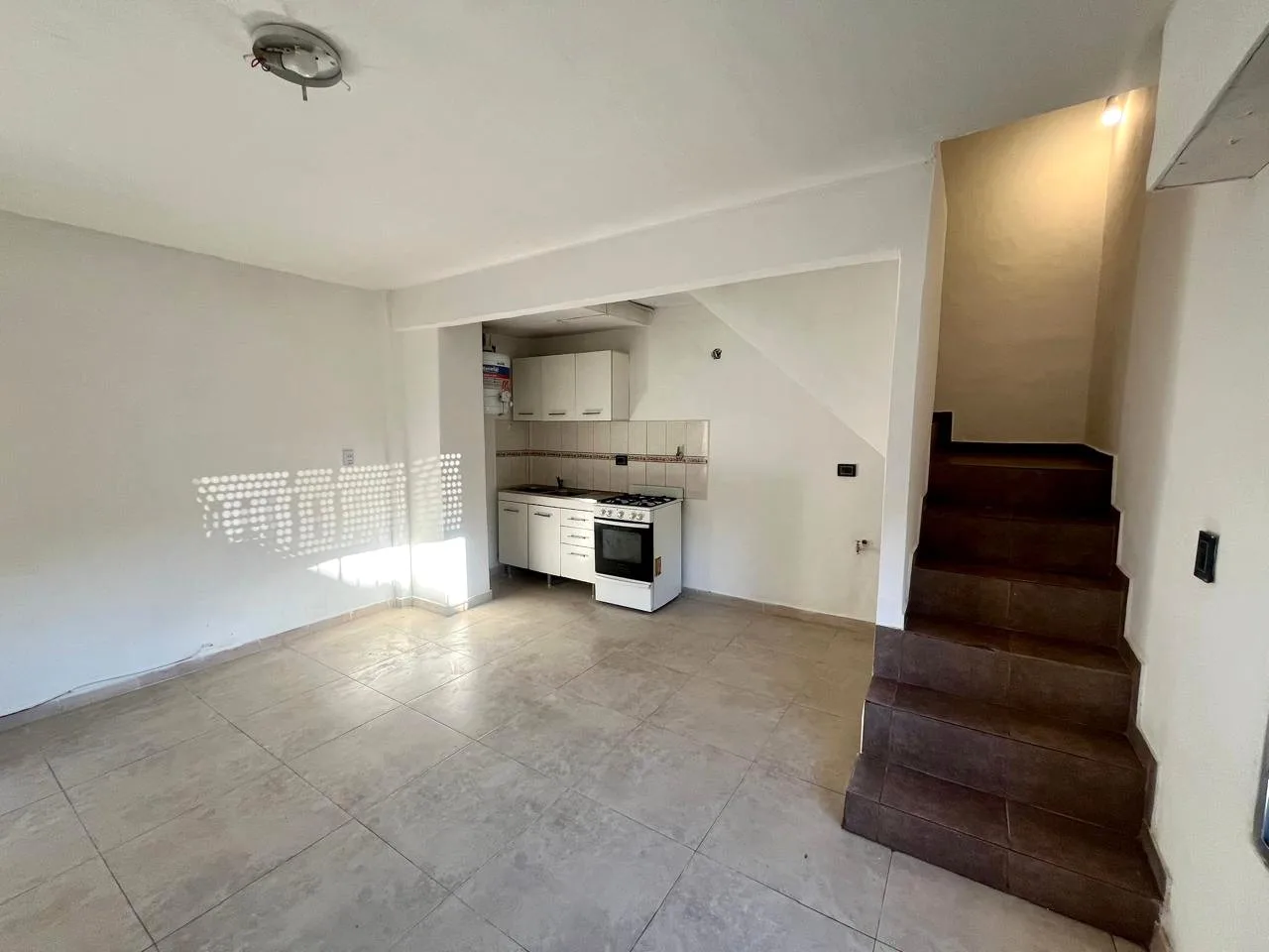 Casa en Castelar Sur — foto 3