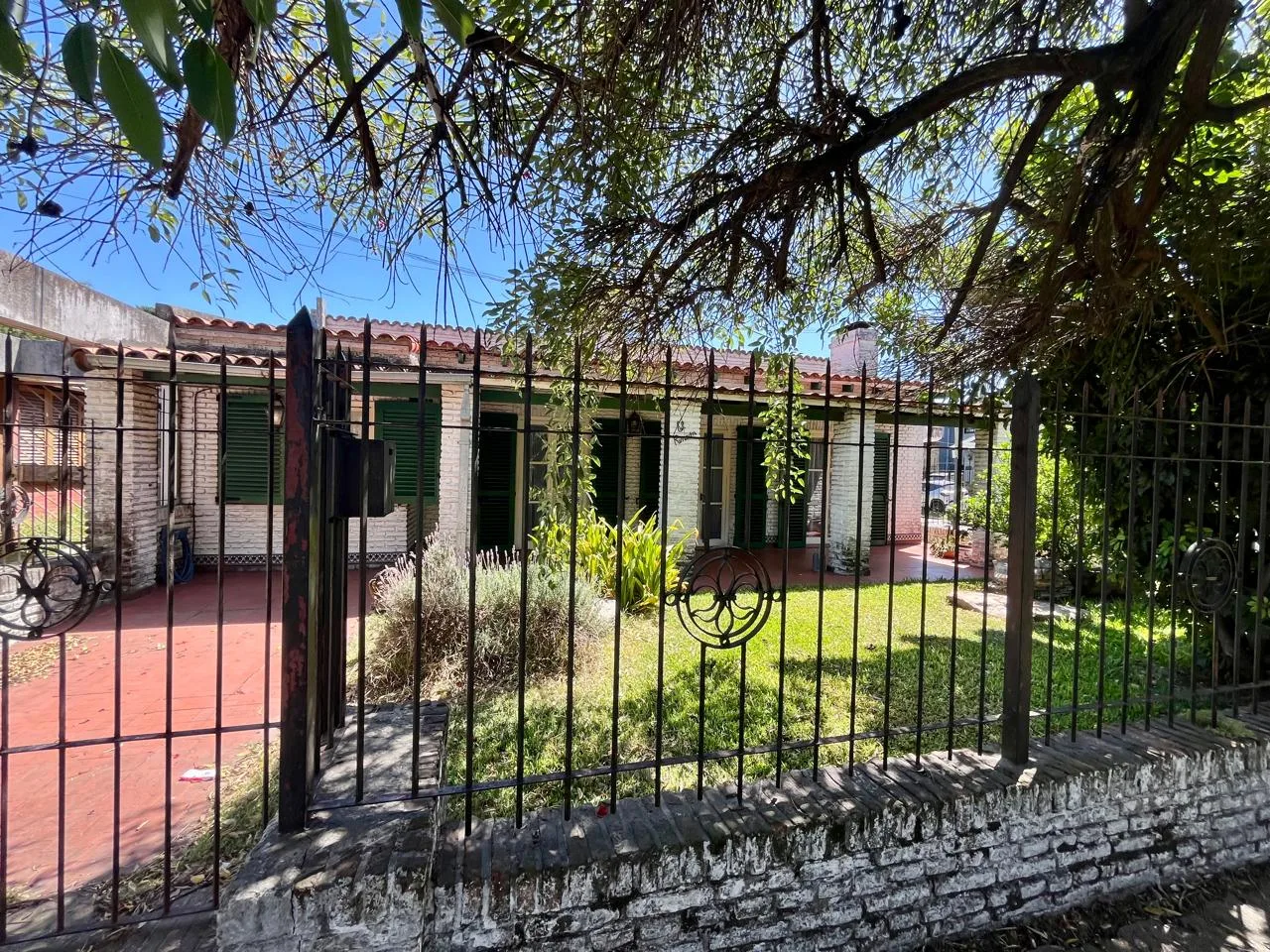 Casa en Castelar Norte — foto 2