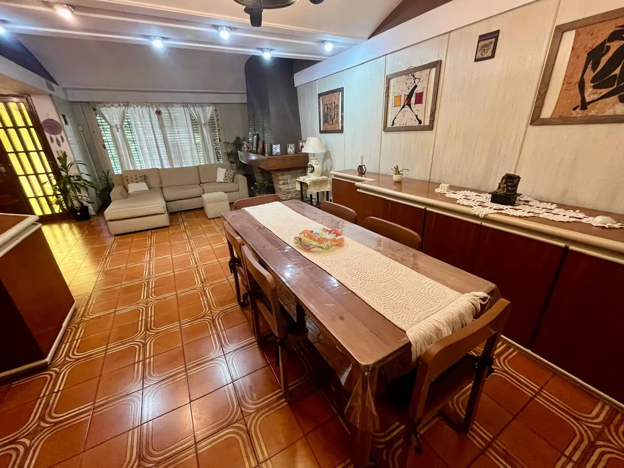 Casa en Castelar Norte — foto 3
