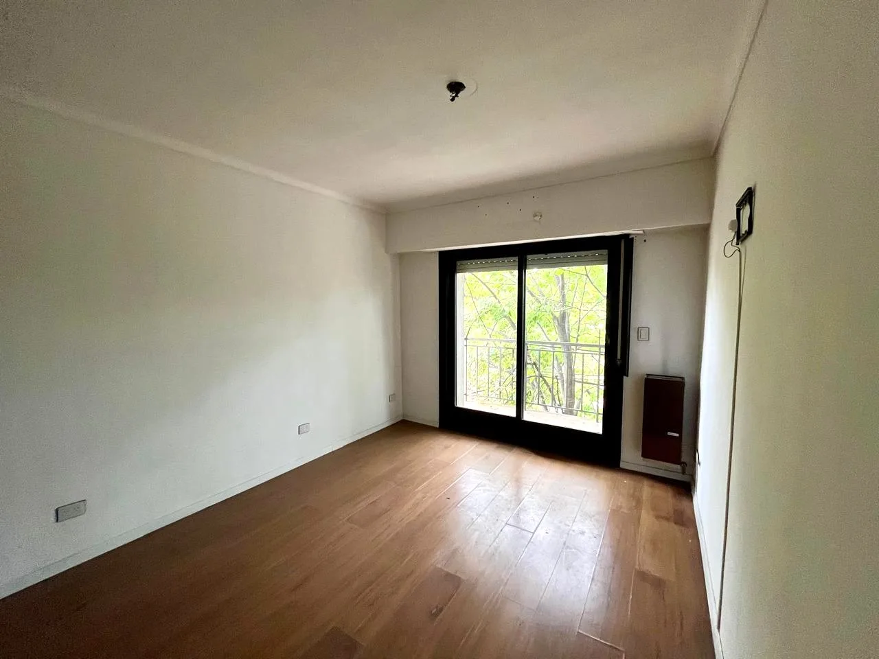 Casa en Castelar Norte — foto 3