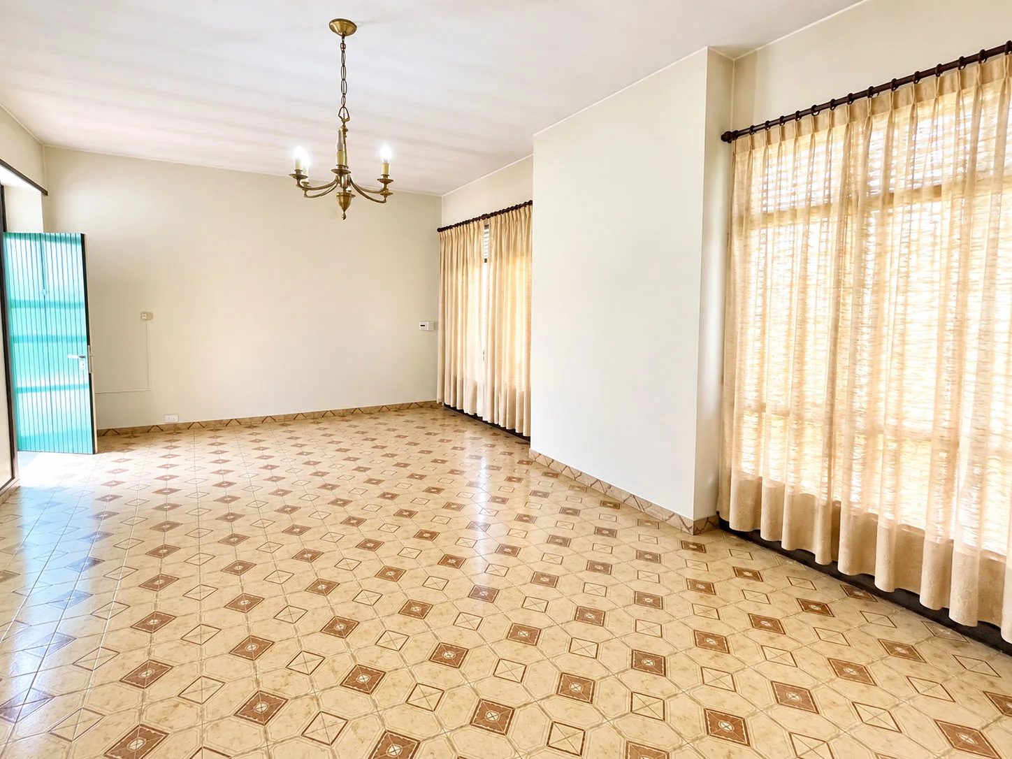 Casa en Castelar Norte — foto 3
